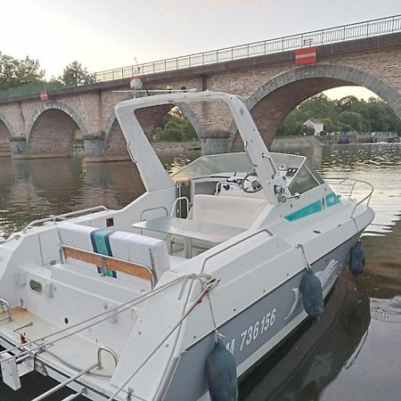 Bateau-Gite Sur Le Halage De La Mayenne L'Huisserie المظهر الخارجي الصورة